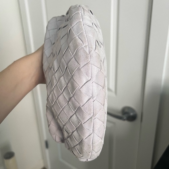 Bottega Veneta Mini Jodie Bag in Lavender Suede - Picture 5 of 9